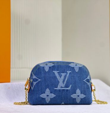 Louis Vuitton (1)