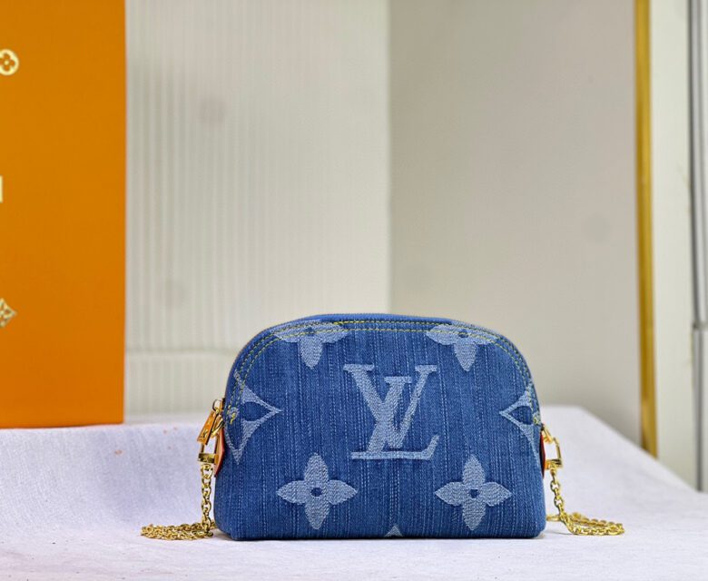 Louis Vuitton (1)