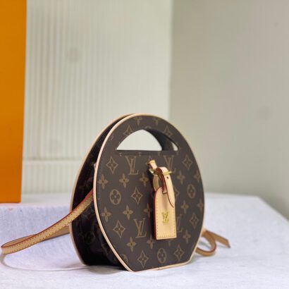 Louis Vuitton 2.5