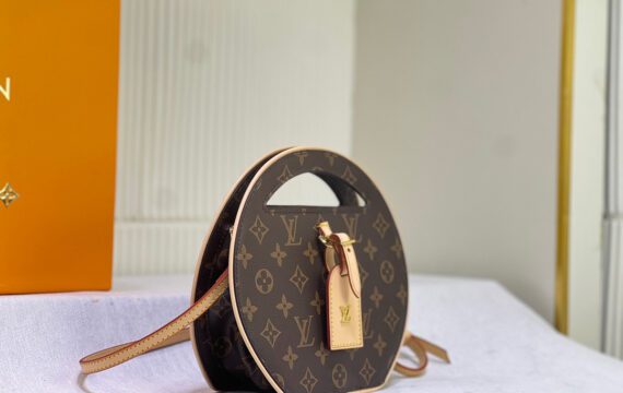 Louis Vuitton 2.5