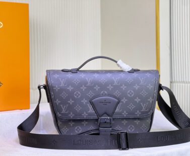 Louis Vuitton 2.8