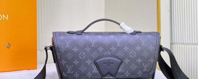 Louis Vuitton 2.8