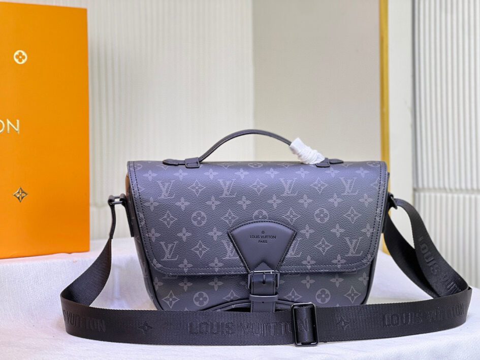 Louis Vuitton 2.8