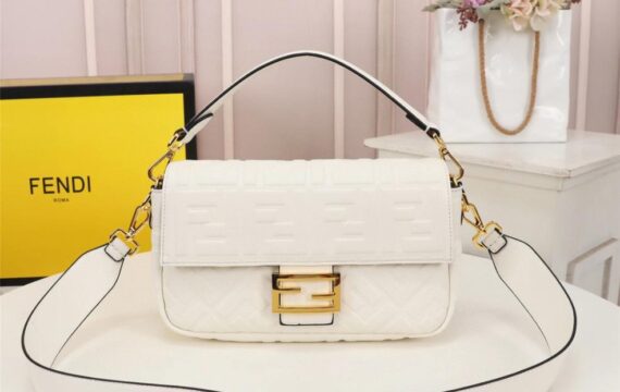 Fendi Bags 2.7