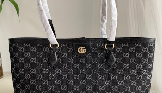 Gucci Bags 1.9