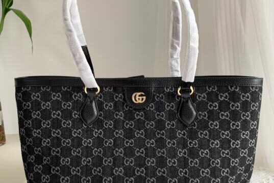 Gucci Bags 1.9