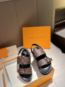 Louis Vuitton Sandal 10