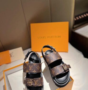 Louis Vuitton Sandal 10