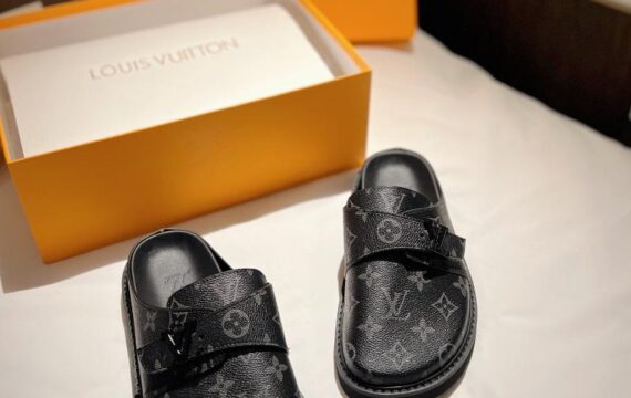 Louis Vuitton Shoes 8