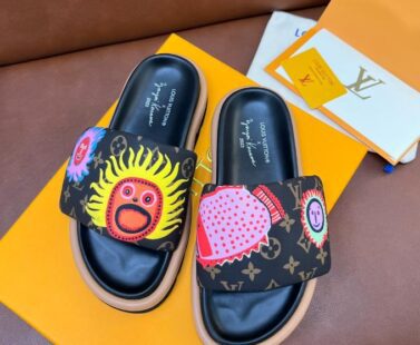 Louis Vuitton Slipper 13