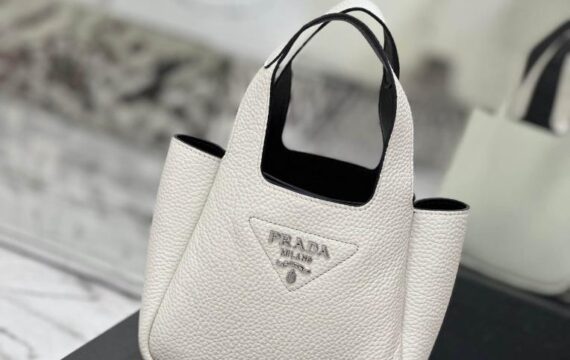 Prada Bags 2.7