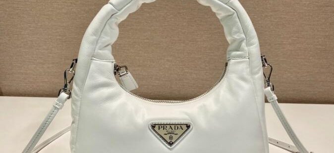 Prada bag 1.1