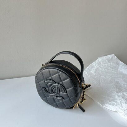 Chanel bag 33