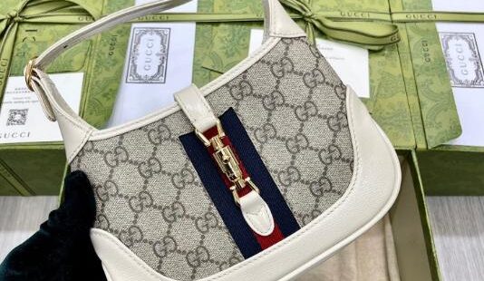 Gucci Bags 44