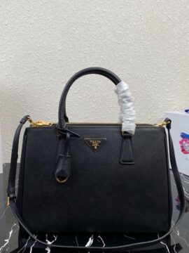 Prada Bag 39