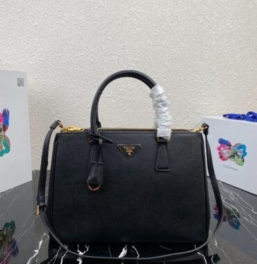 Prada Bag 39