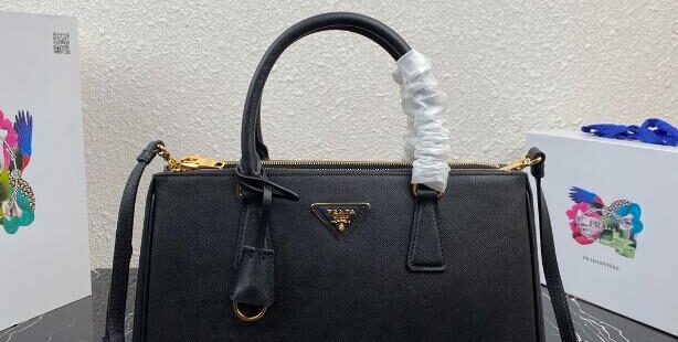 Prada Bag 39