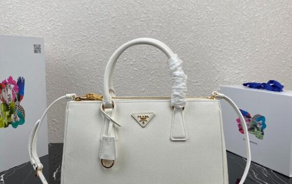 Prada Bag 40