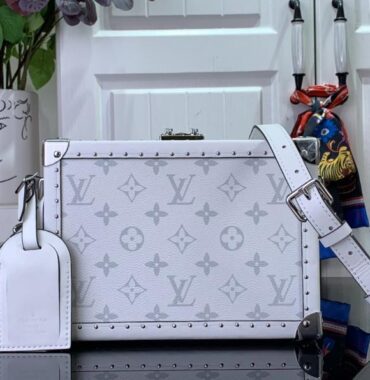 louis vuitton bag 76