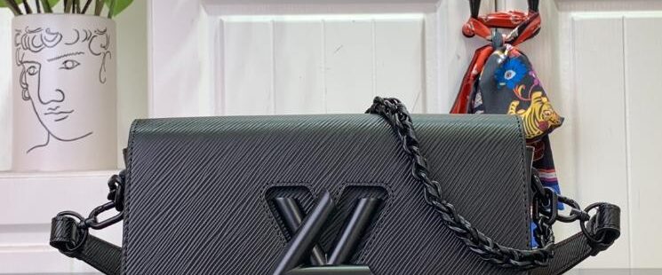 louis vuitton bag 90